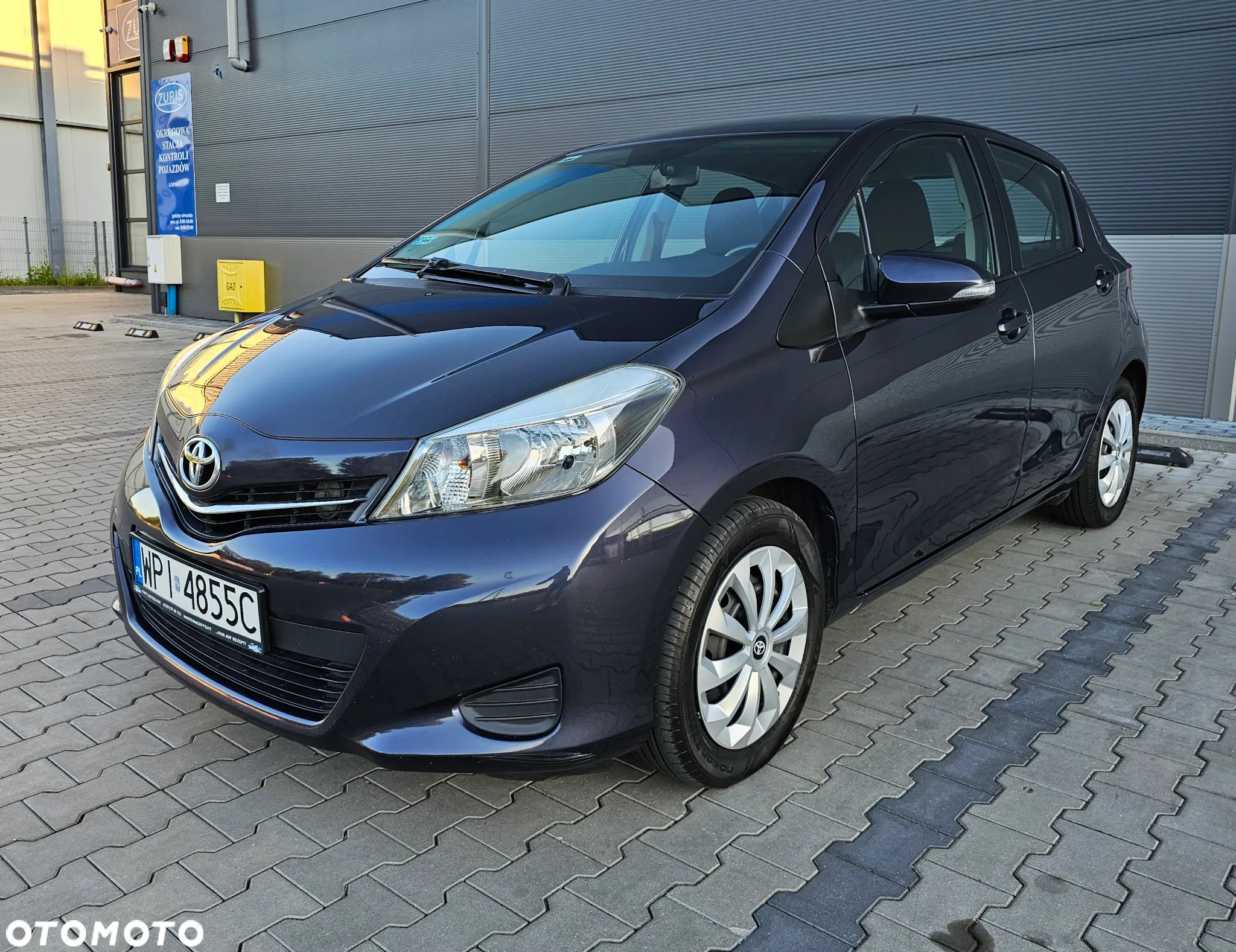 Toyota Yaris - 11