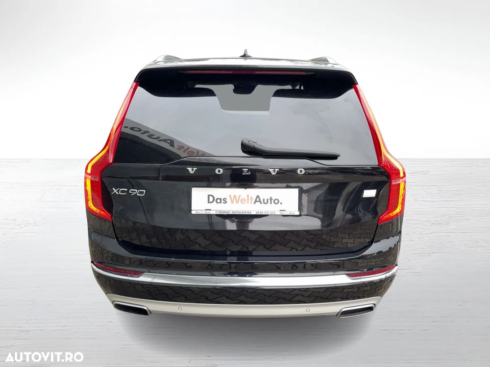 Volvo XC 90 - 4