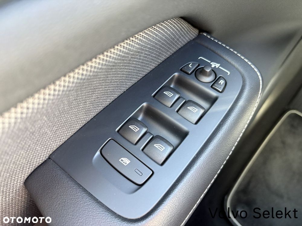 Volvo S60 - 17