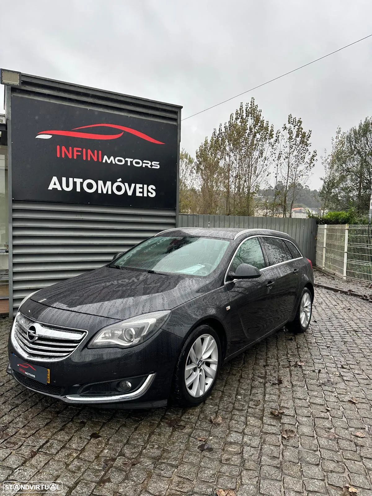 Opel Insignia Sports Tourer 2.0 CDTi Executive S/S - 1