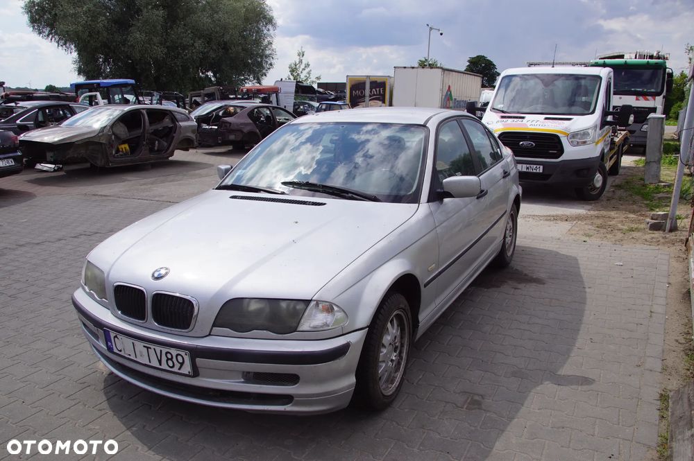 Auto na części - BMW E46 318i 1.9 8V 118 KM M43B19O1 7505600 354 2000R Silnik Skrzynia Drzwi Lusterko Lampa Maska Klapa Szyba Deska Kokpit Sterownik Moduł Fotel - 8