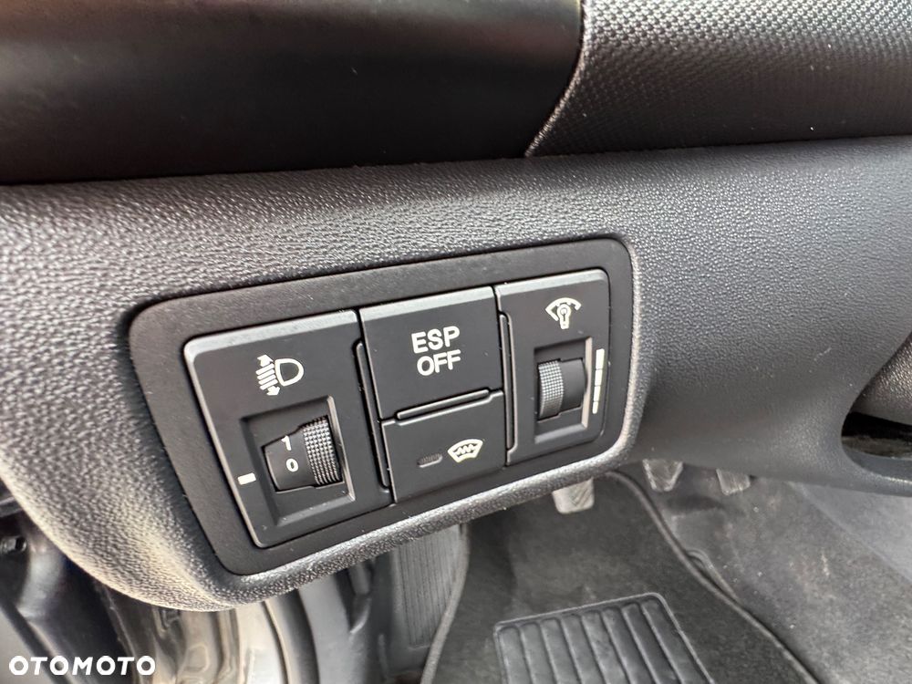 Hyundai i30 1.6 Premium - 14