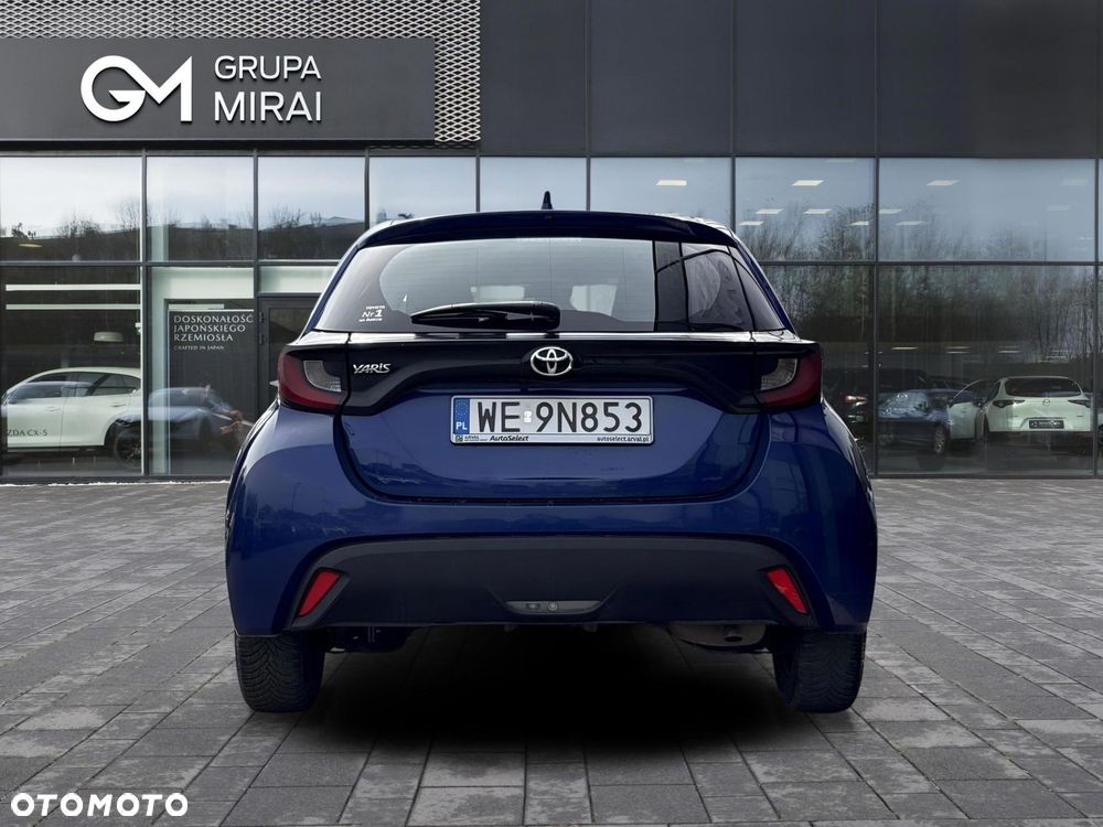 Toyota Yaris 1.5 Comfort - 4