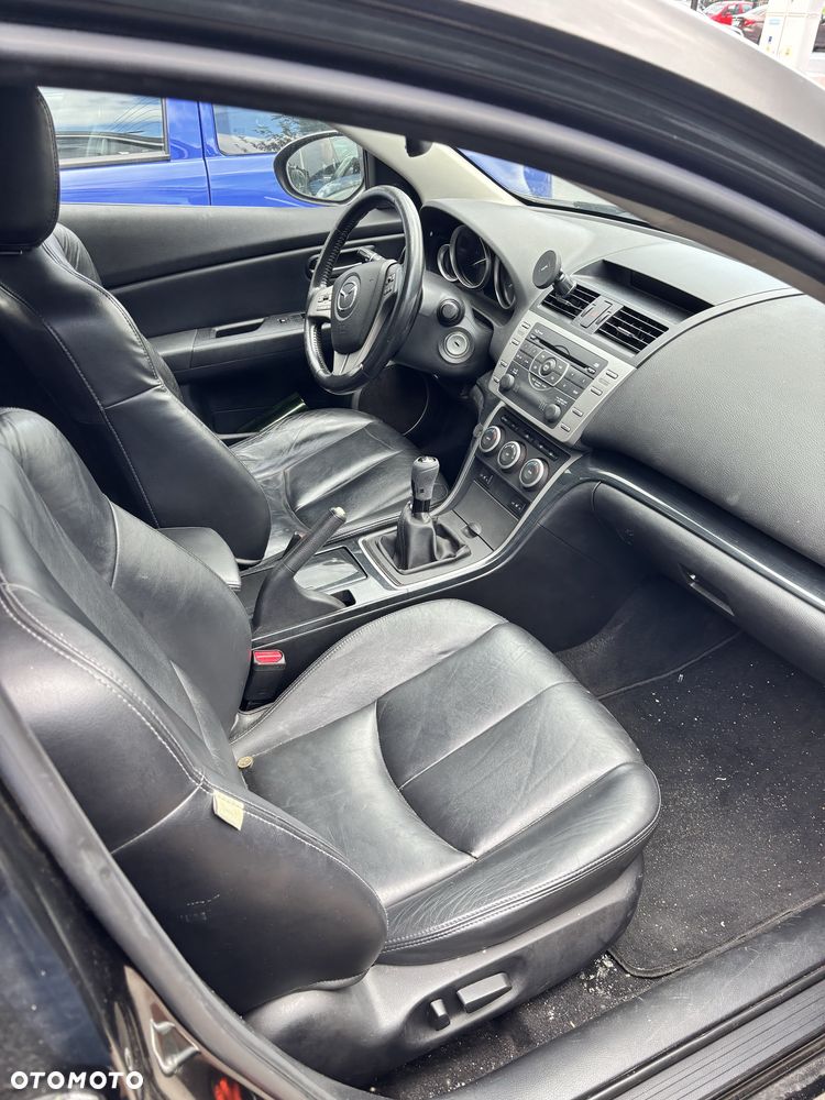 Mazda 6 - 8