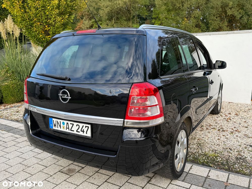Opel Zafira - 30