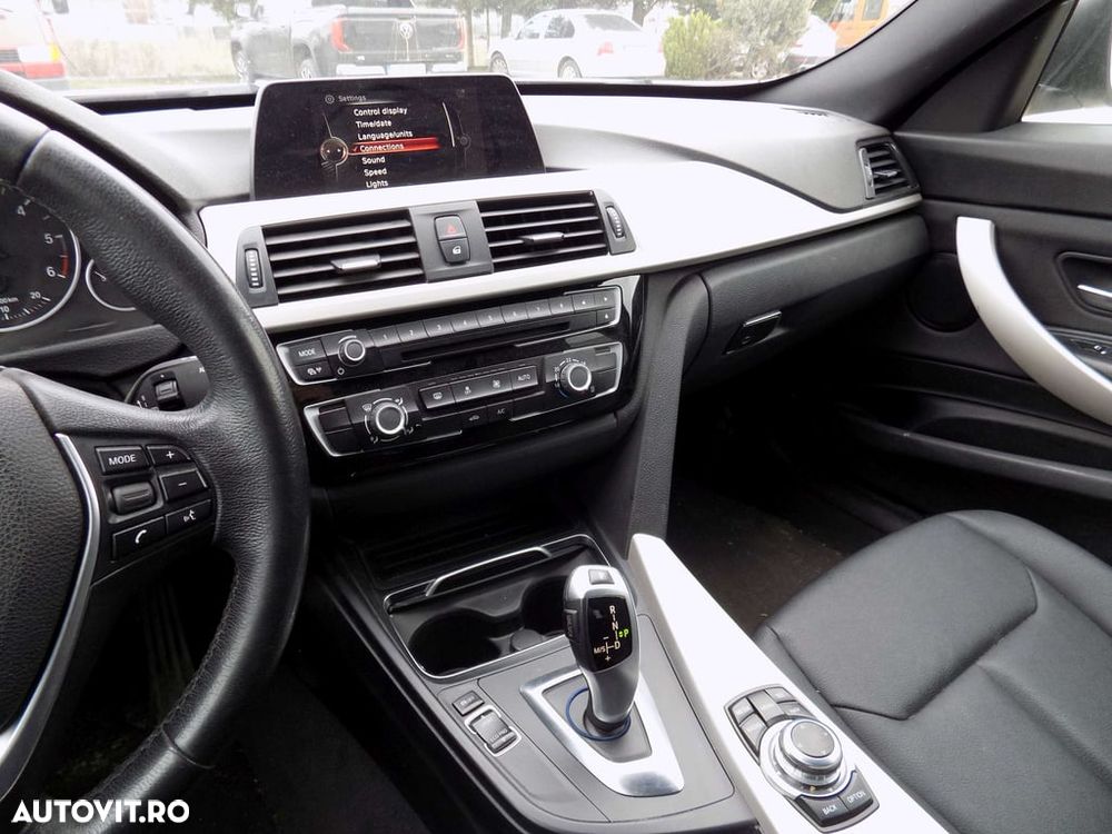 BMW Seria 3 318d Aut. Luxury Line - 8