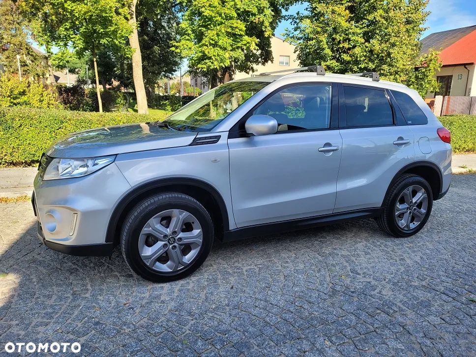 Suzuki Vitara 1.6 Premium 4WD - 16