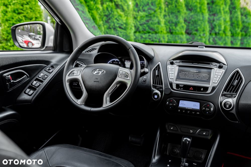 Hyundai ix35 2.0 CRDi 4WD Automatik Premium - 27
