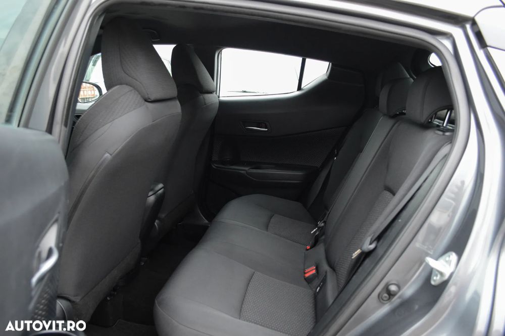 Toyota C-HR Business-Edition - 22