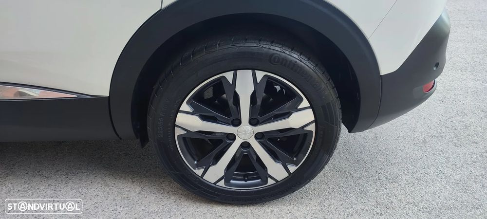 Peugeot 5008 BlueHDI 130 EAT8 GT - 11