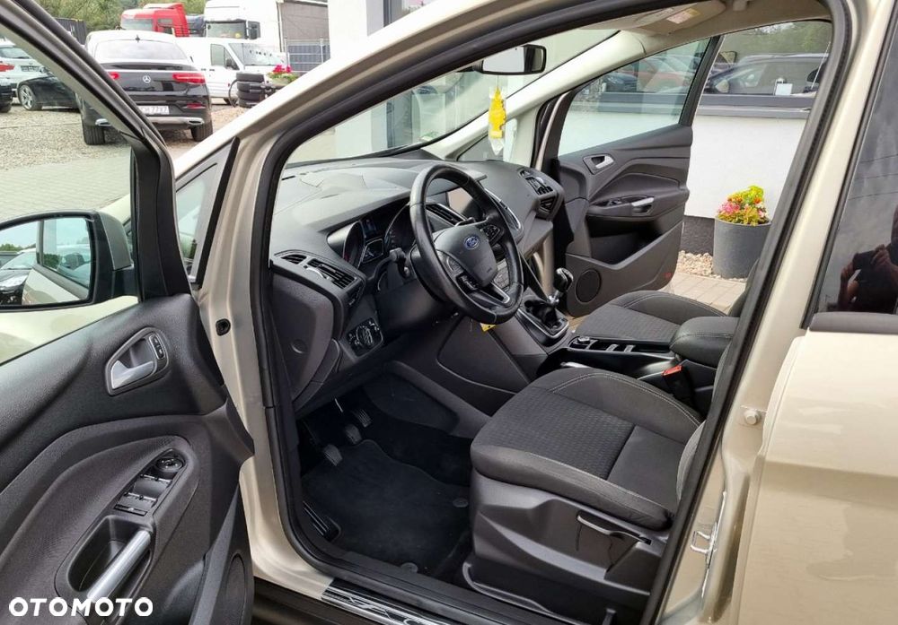 Ford C-MAX - 5
