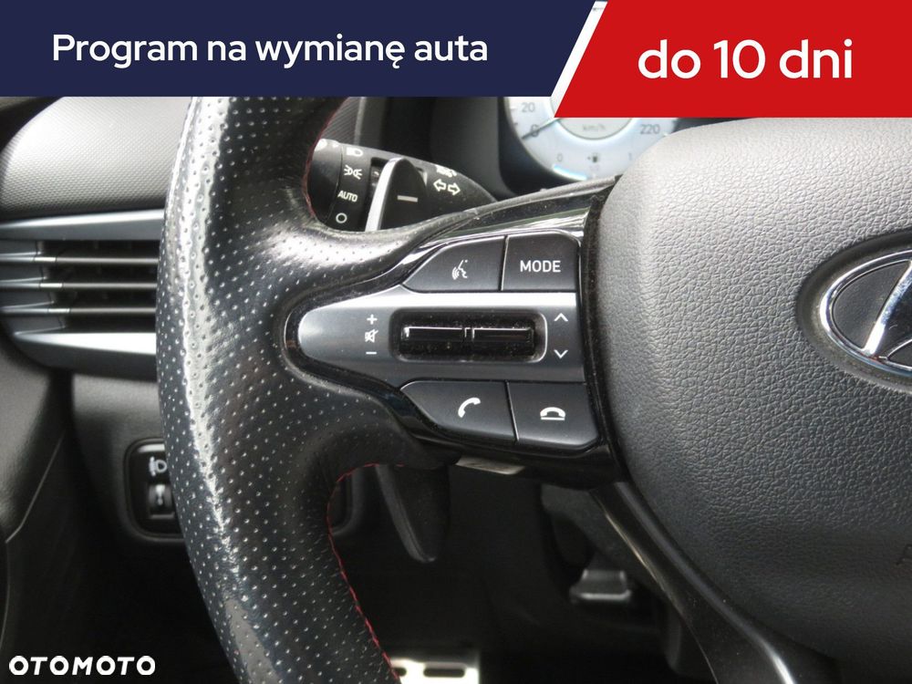 Hyundai i20 - 18