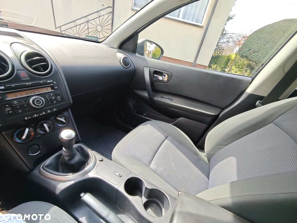 Nissan Qashqai 2.0 dCi Visia - 7