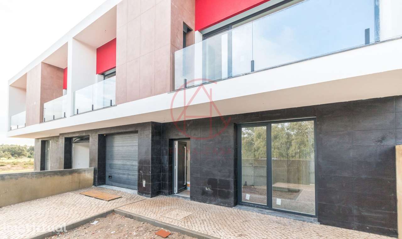 Moradia V5 com piscina e garagem - Grande imagem: 2/60