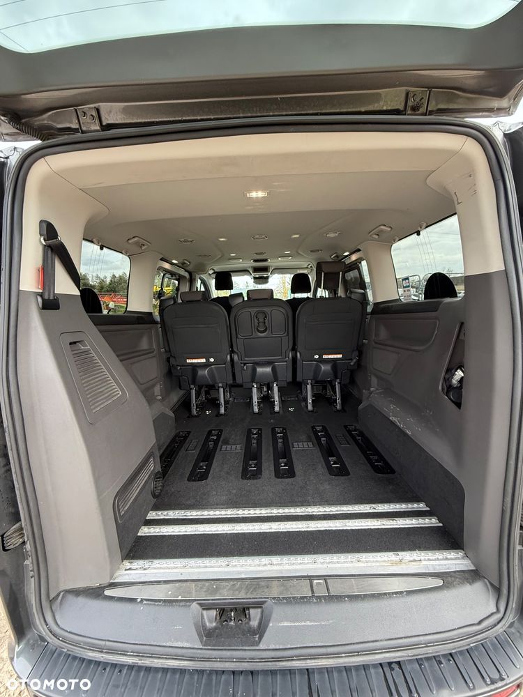 Ford Tourneo Custom 320 L1H1 VA Autm Titanium - 33