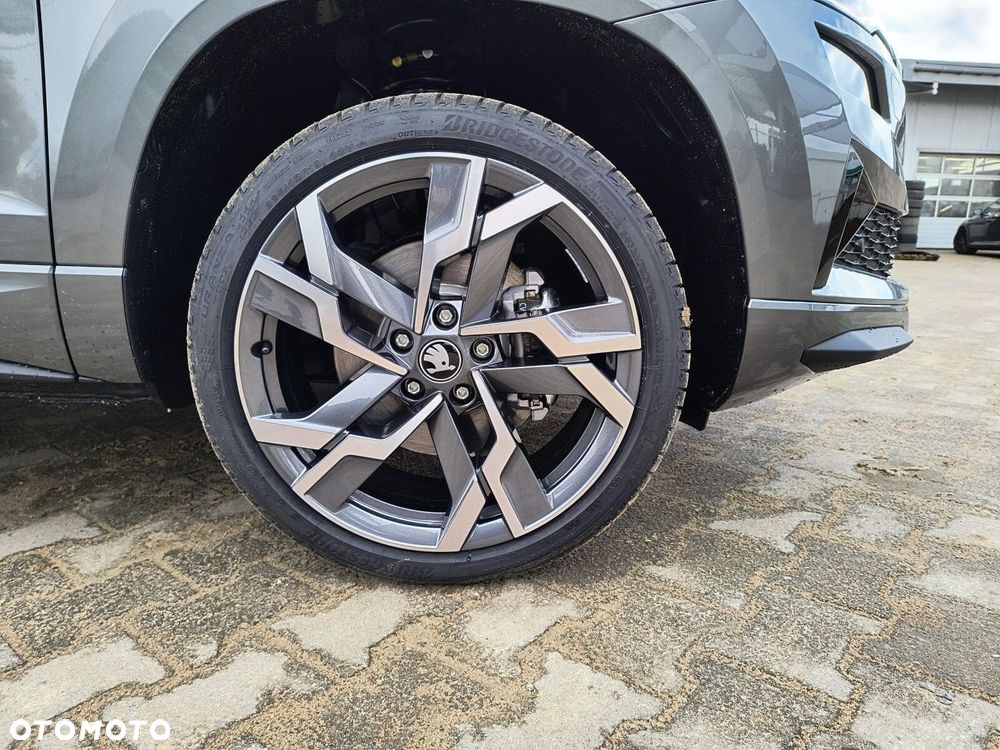 Skoda Karoq 1.5 TSI ACT Sportline DSG - 18