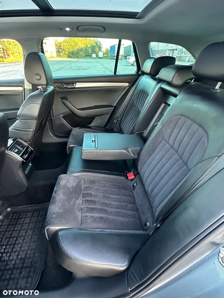Skoda Superb 2.0 TDI Style DSG7 - 19