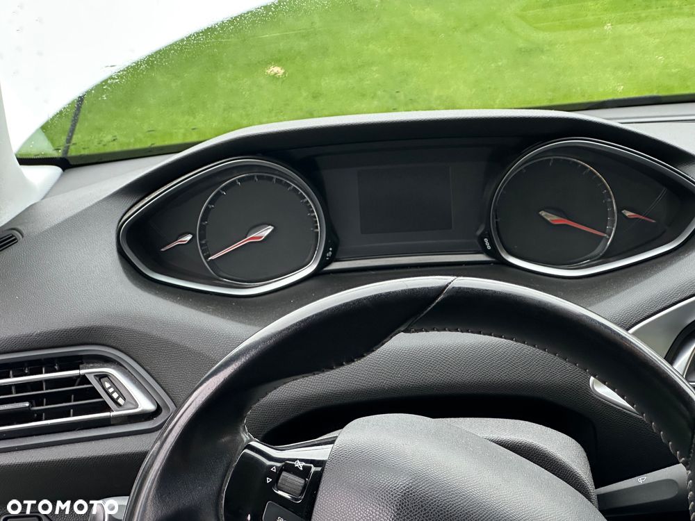 Peugeot 308 BlueHDi 100 Stop & Start Access - 12