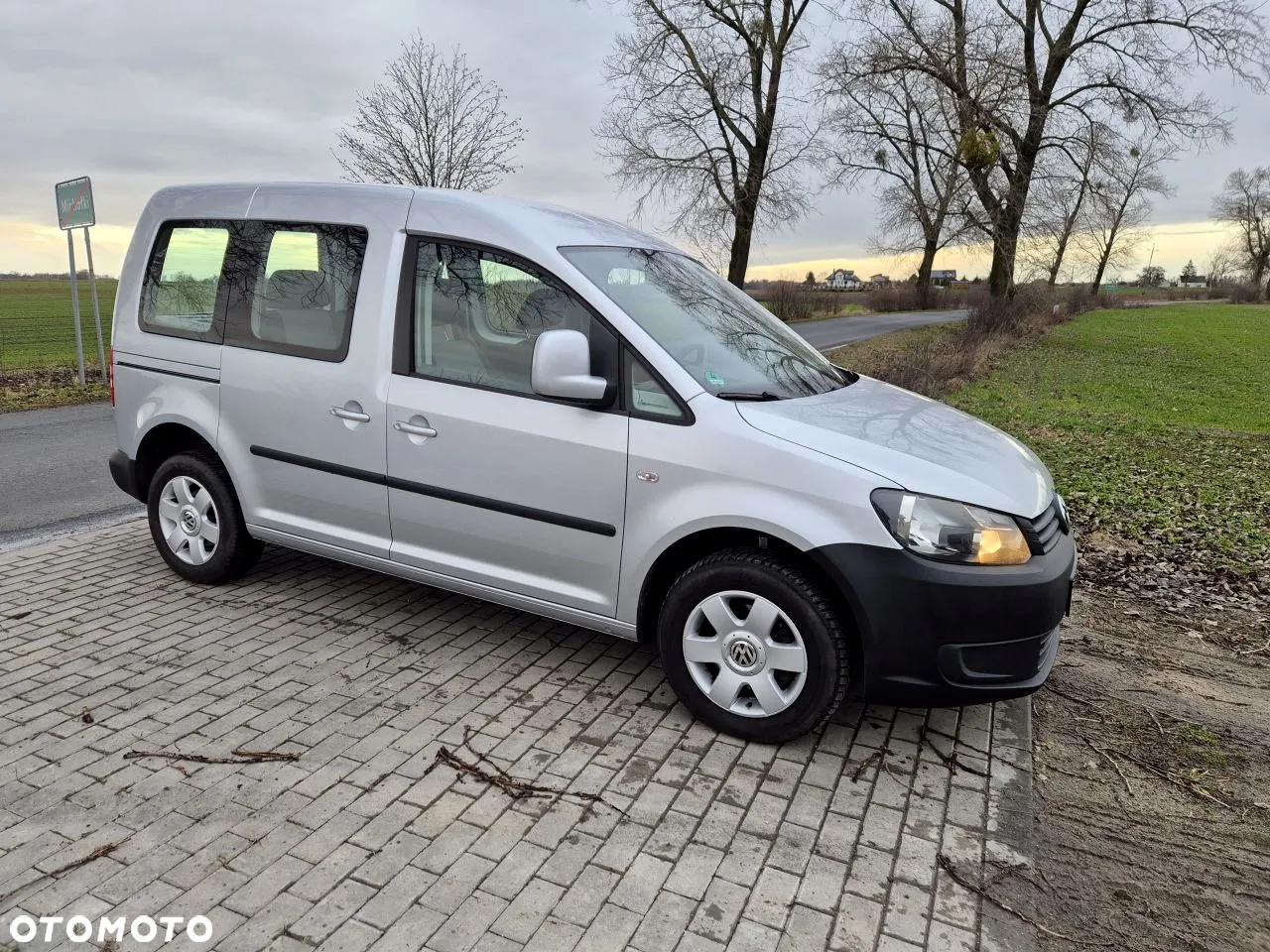 Volkswagen Caddy - 4