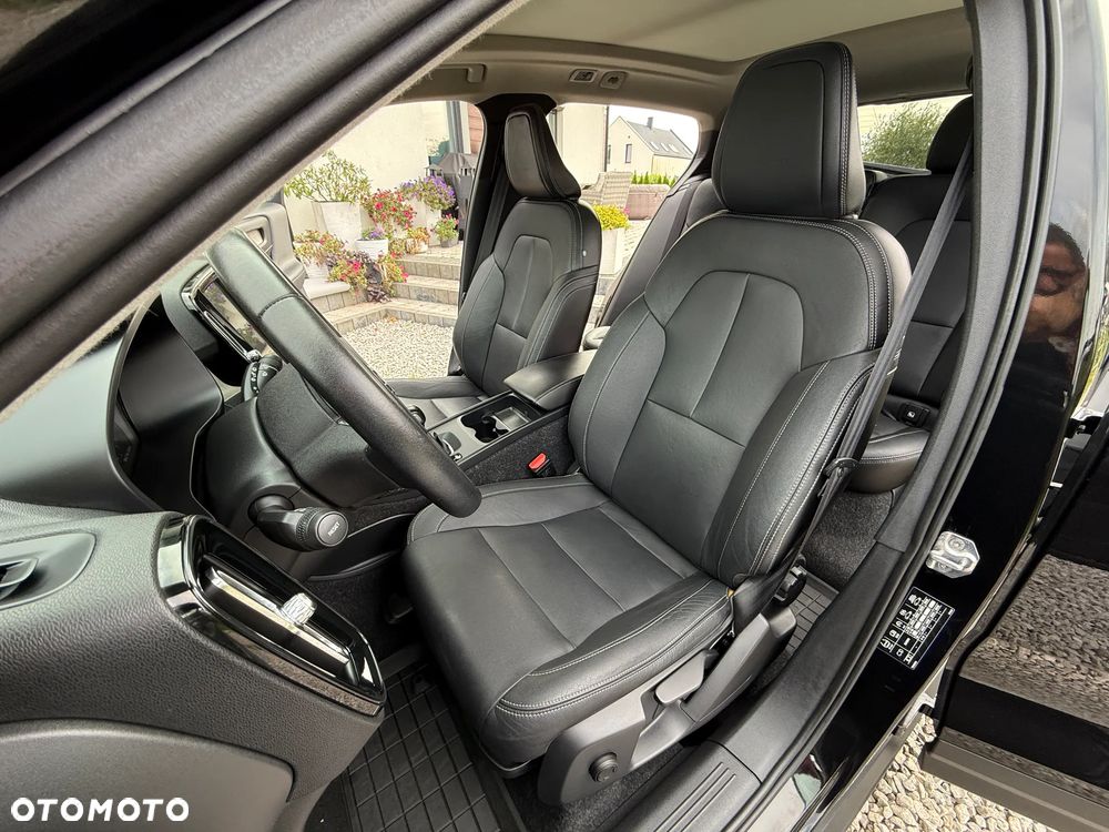Volvo XC 40 T3 Inscription - 22