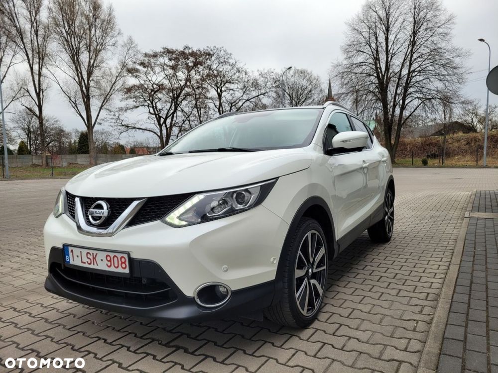Nissan Qashqai 1.6 DIG-T 360 - 1
