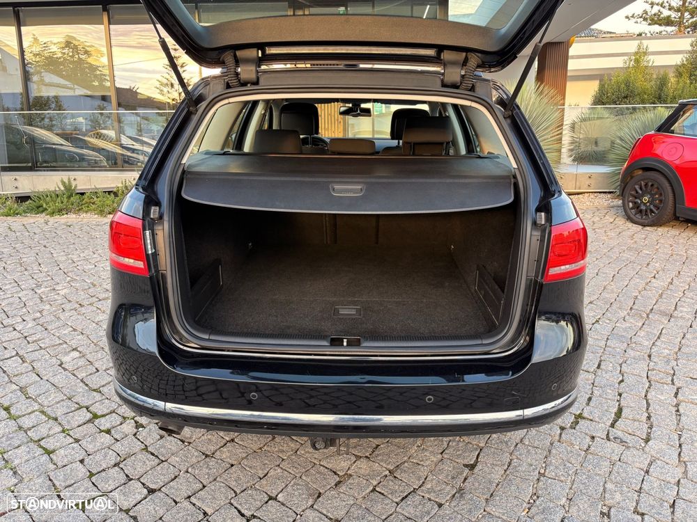 VW Passat Variant 1.6 TDI Confortline BlueMotion - 15