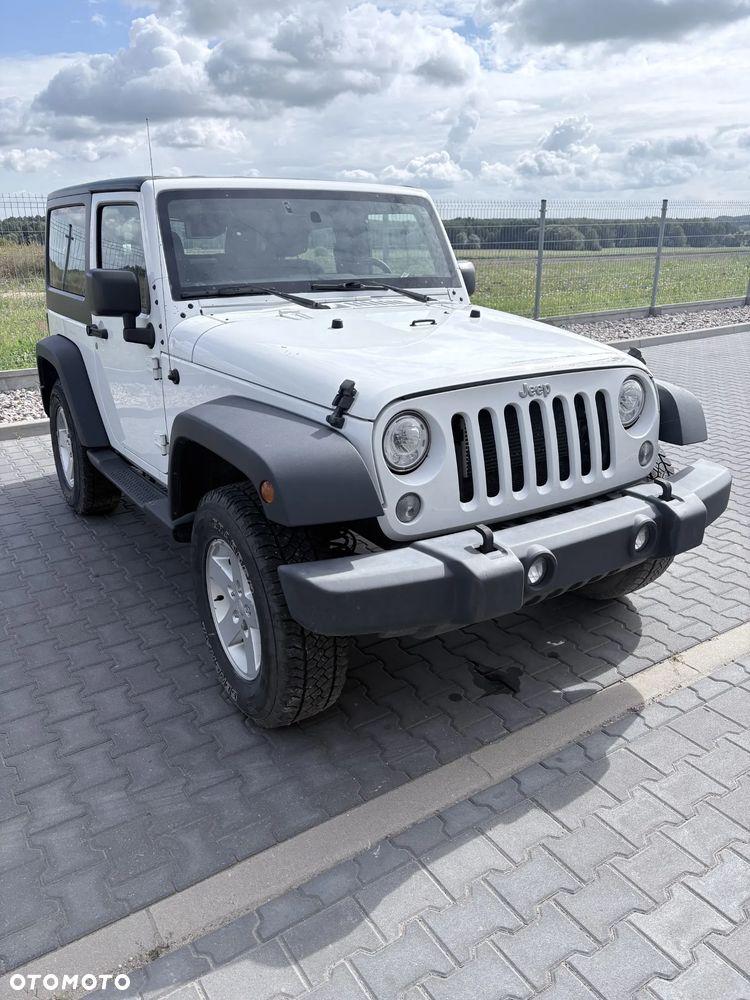 Jeep Wrangler - 8