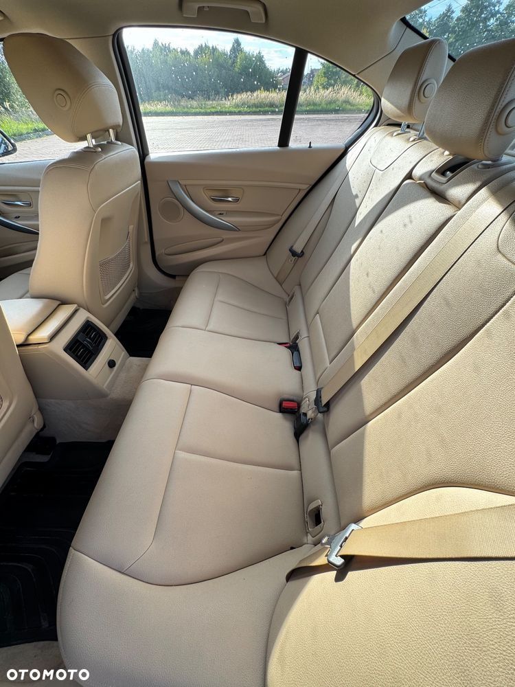 BMW Seria 3 - 14