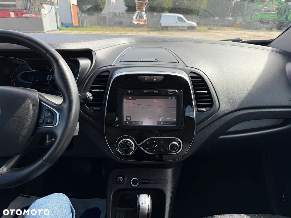 Renault Captur ENERGY TCe 120 EDC Intens - 3