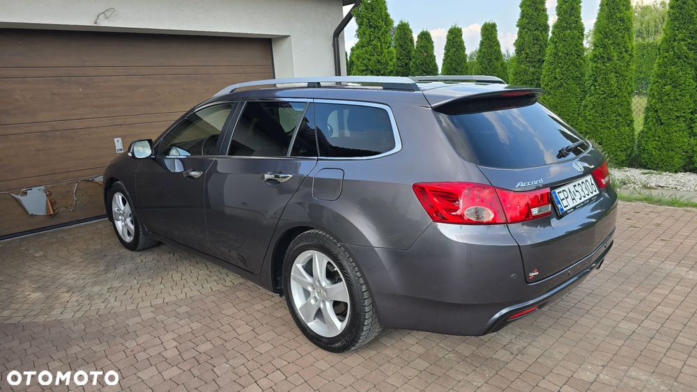 Honda Accord - 6