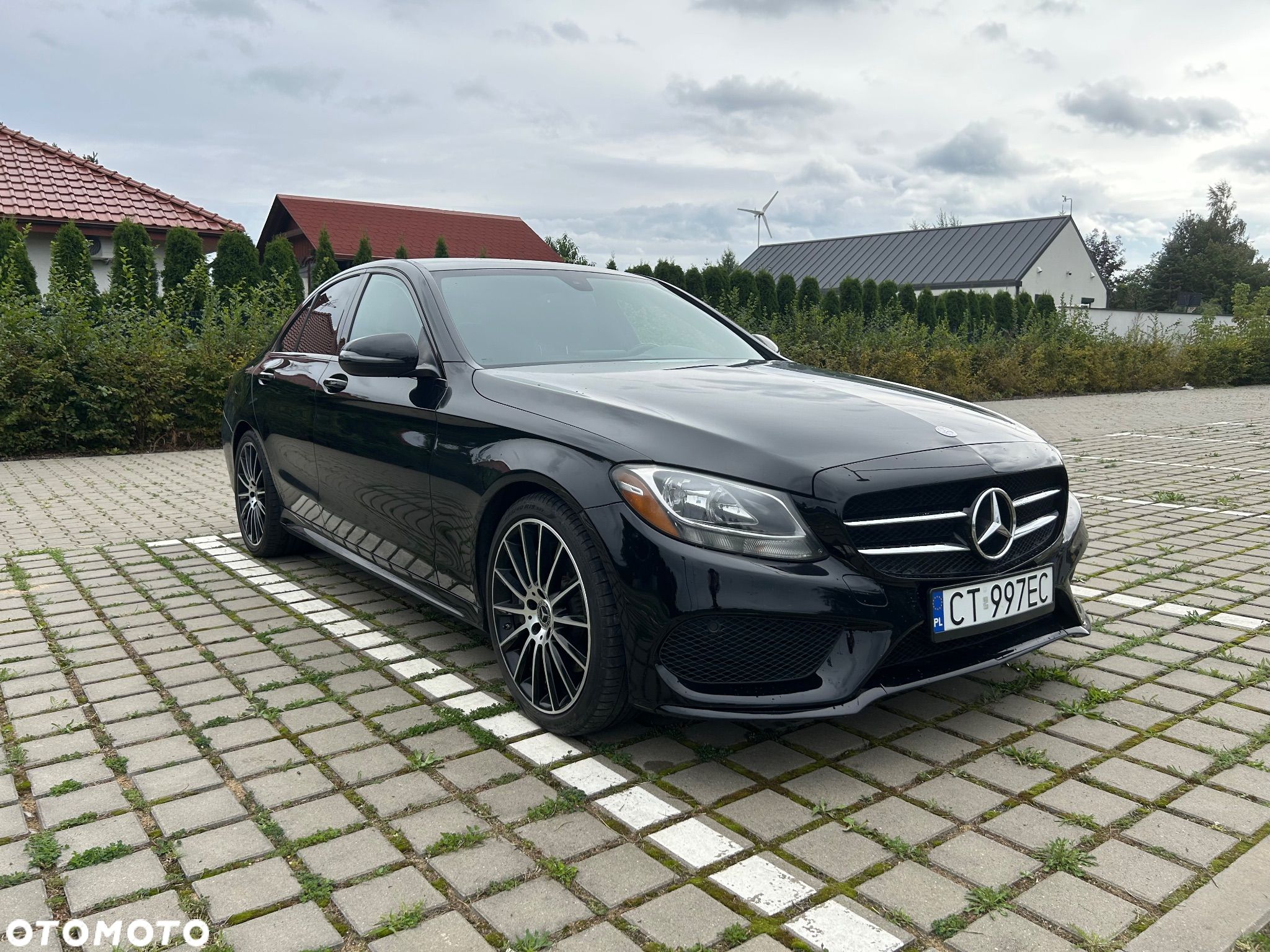 Mercedes-Benz Klasa C 300 9G-TRONIC AMG Line - 1