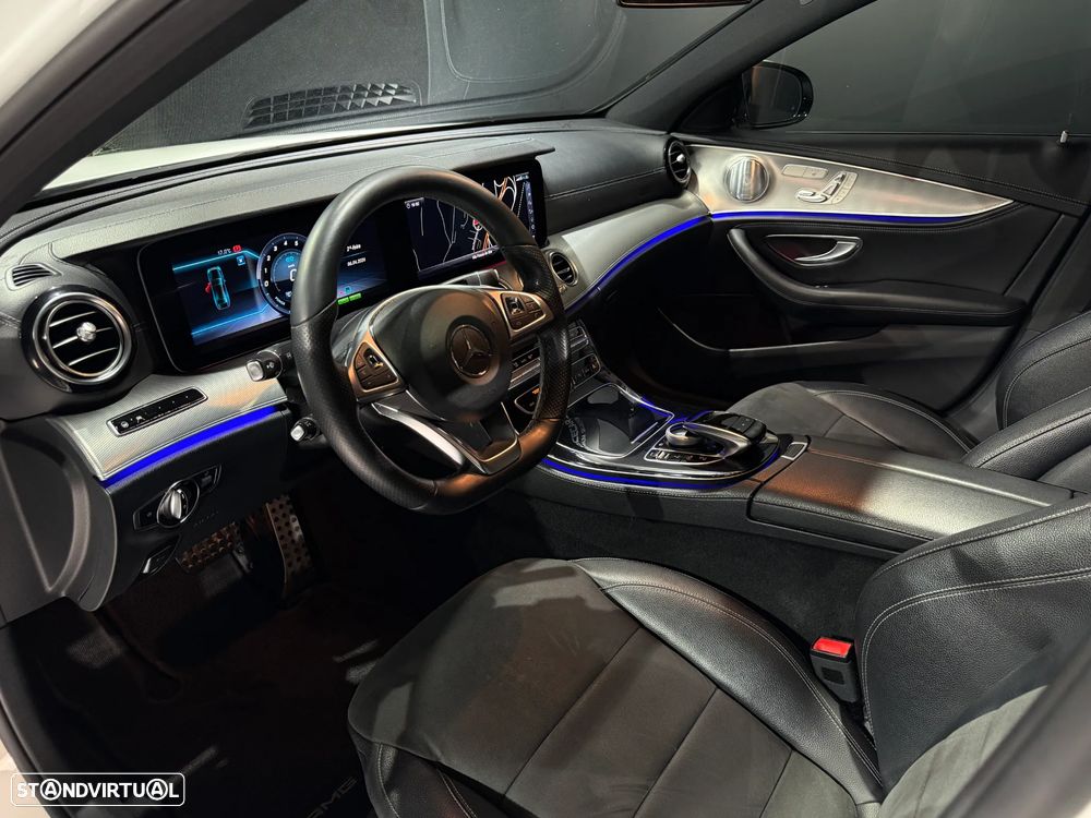 Mercedes-Benz E 350 e AMG - 23