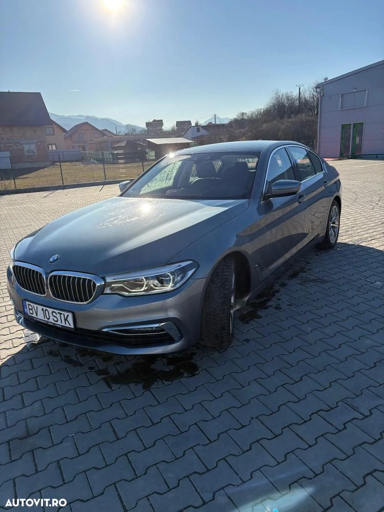 BMW Seria 5 520d xDrive AT - 10