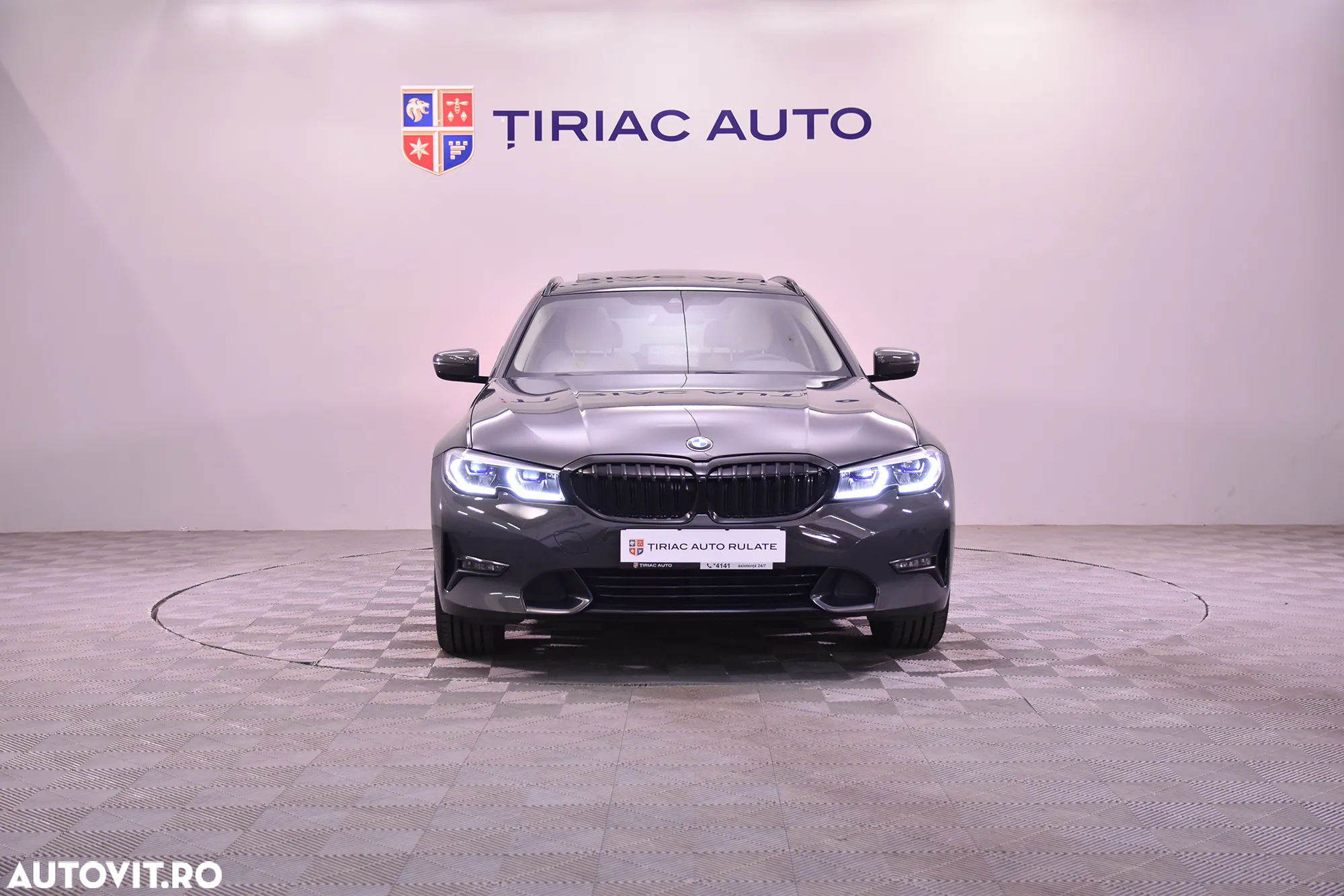 BMW Seria 3 318i Touring Aut. - 8