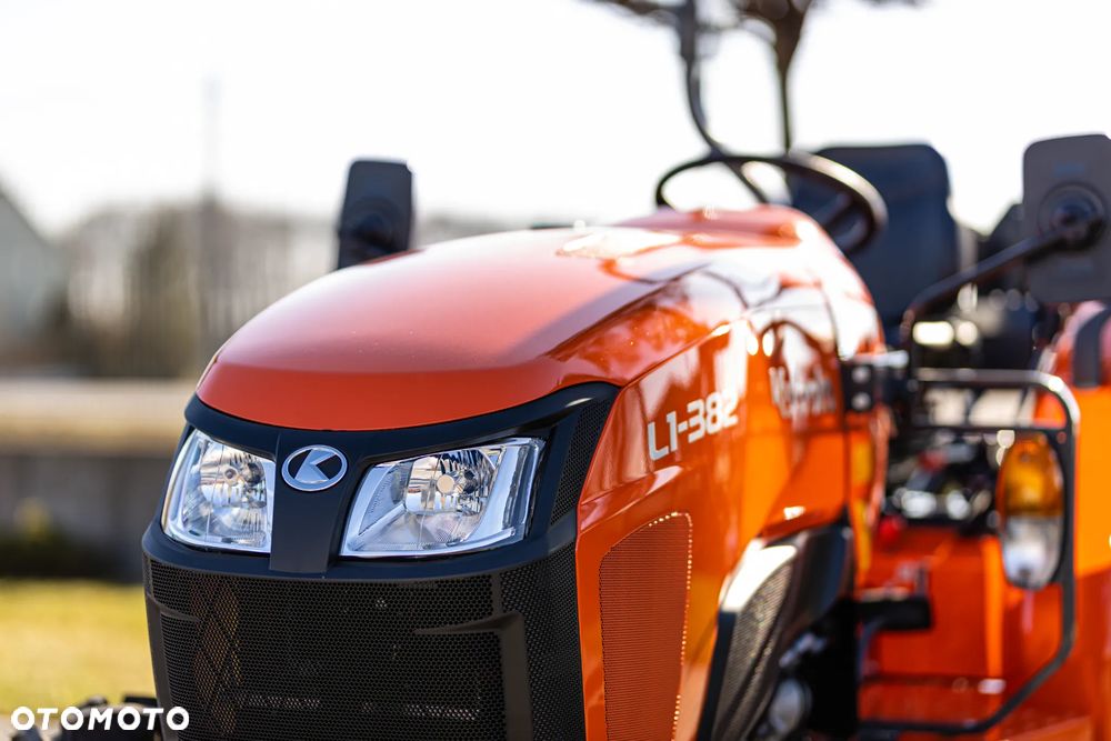 Kubota L1-382 - 8