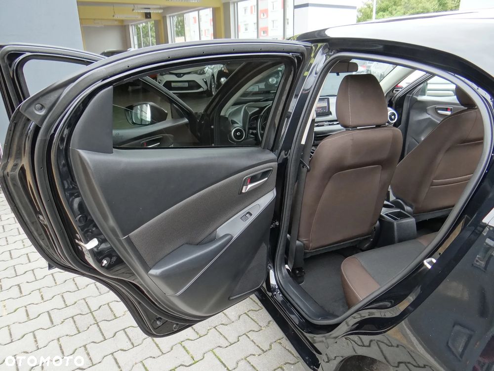 Mazda 2 SKYACTIV-G 90 Exclusive-Line - 37