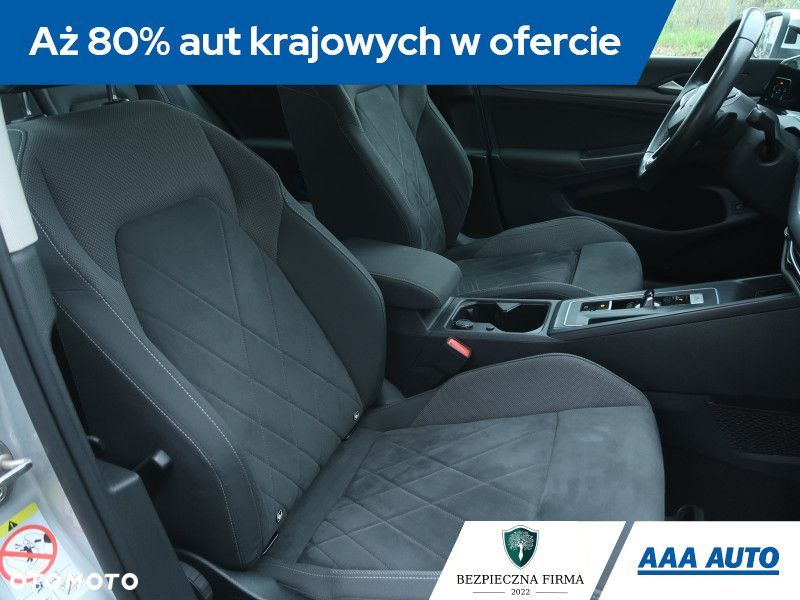 Volkswagen Golf - 10