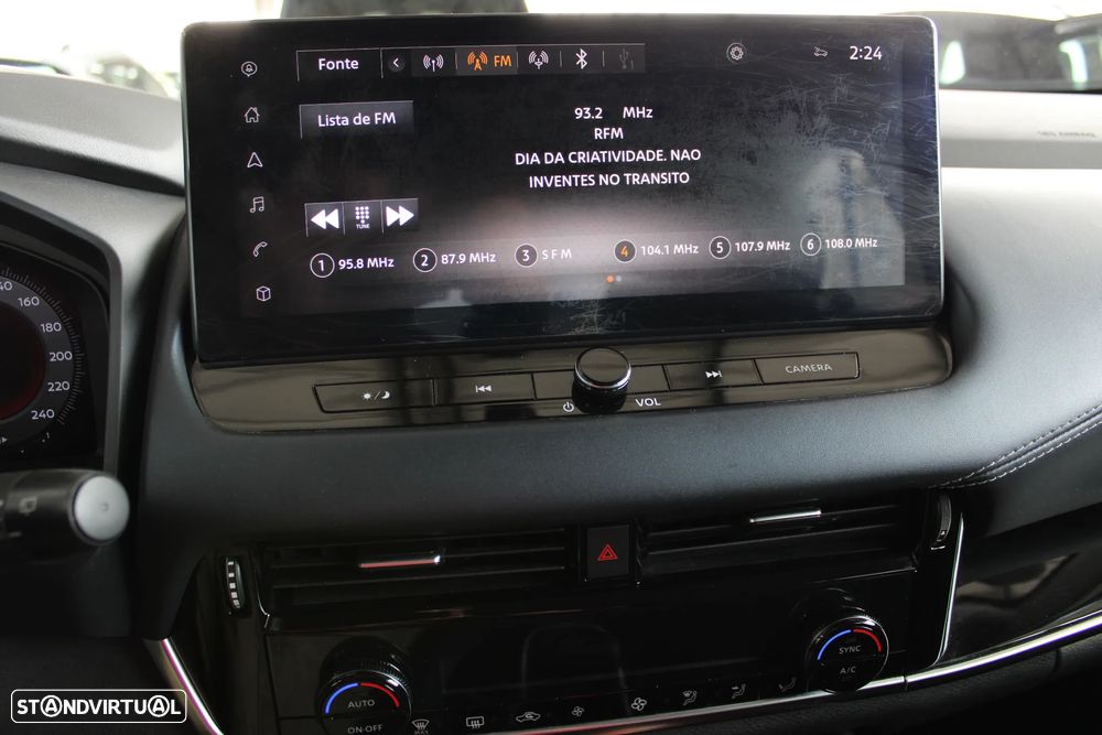 Nissan Qashqai 1.3 DIG-T Tekna + Xtronic - 12