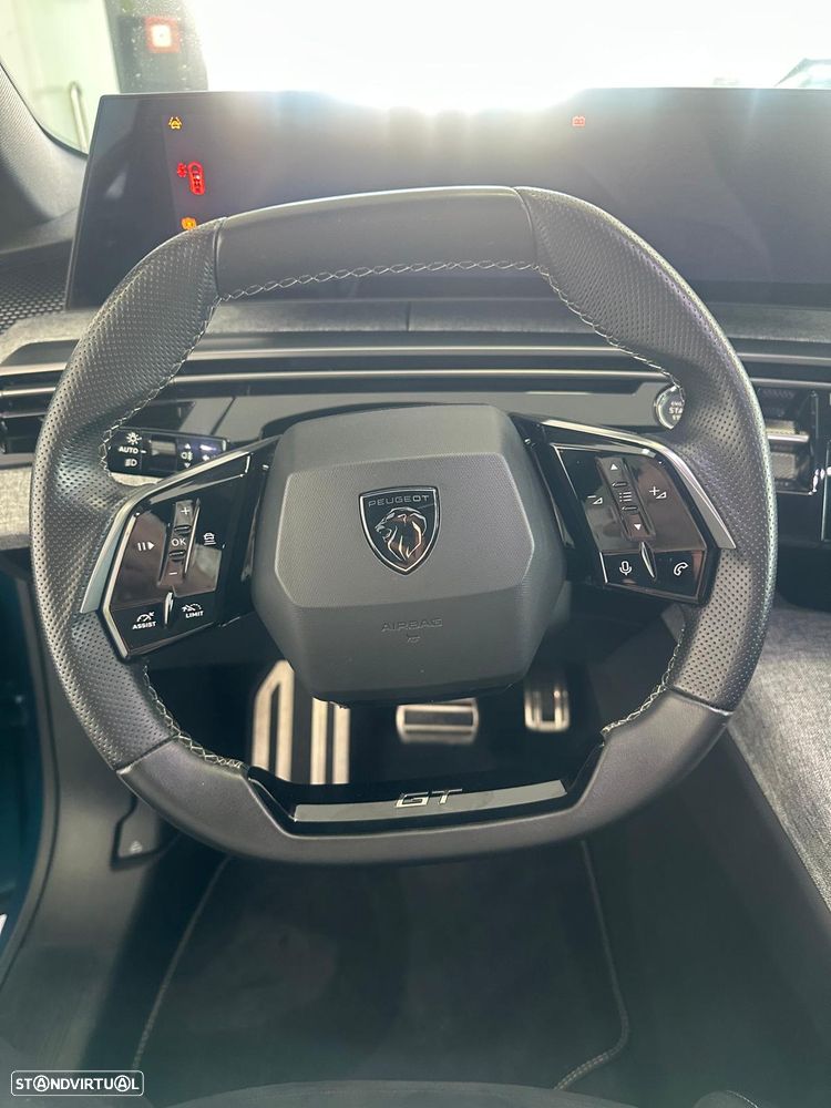 Peugeot E-3008 Long Range GT - 13