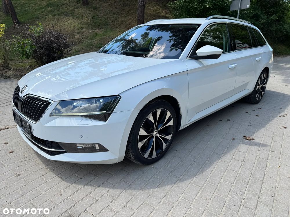 Skoda Superb 2.0 TDI 4x4 DSG Ambition - 2