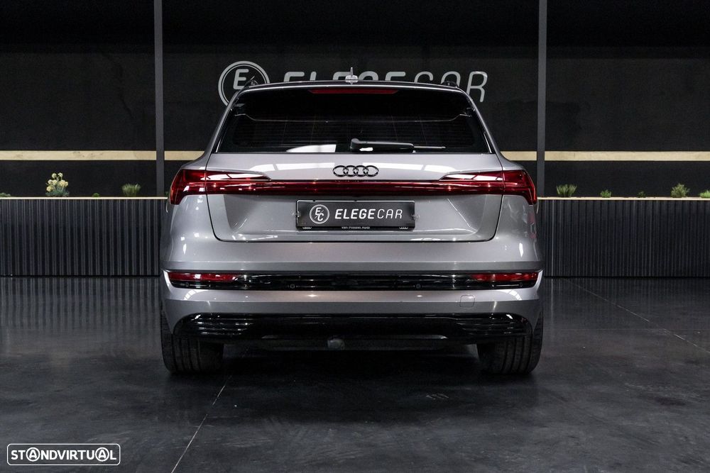 Audi e-tron 55 quattro Advanced - 11
