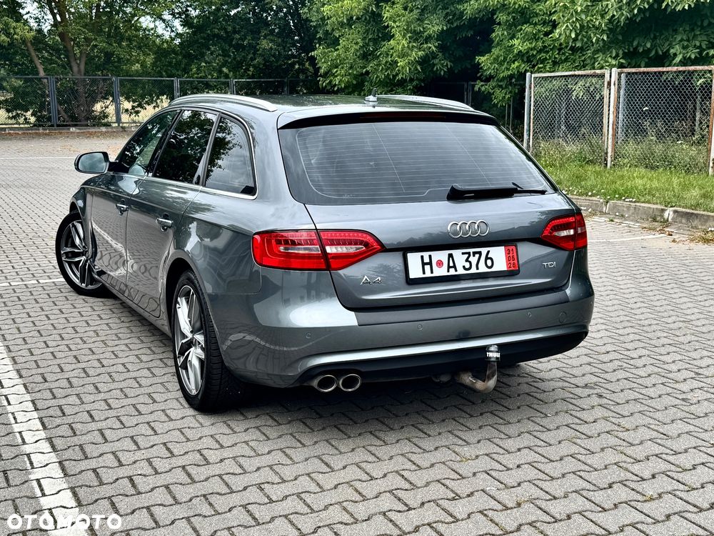 Audi A4 Avant 2.0 TDI DPF Attraction - 13