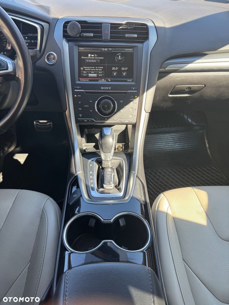Ford Mondeo 2.0 EcoBoost Titanium - 13