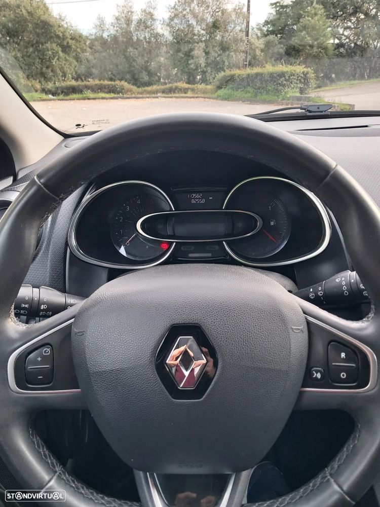 Renault Clio - 5