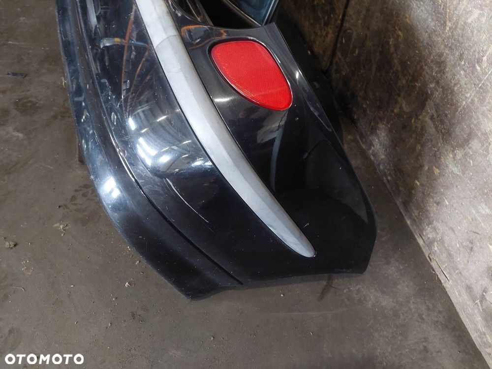 KOMPLETNY TYŁ KLAPA BAGAŻNIKA ZDERZAK TYŁ LAMPY NISSAN ALMERA TINO I GN0 - 5