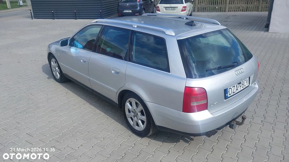 Audi A4 Avant - 6