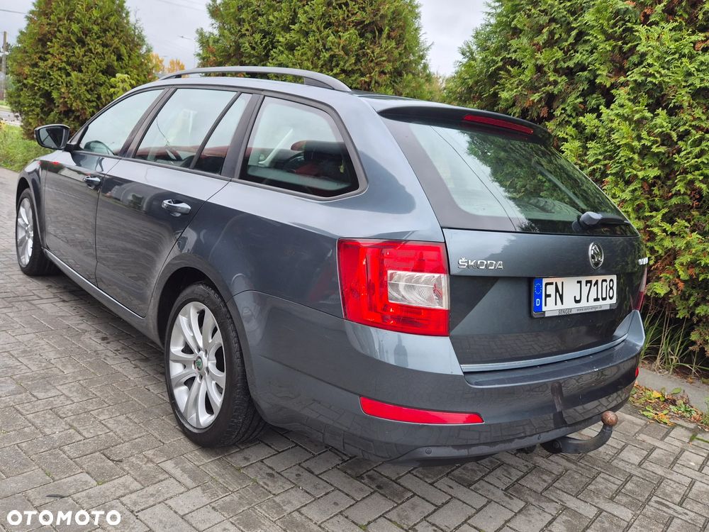 Skoda Octavia 1.6 TDI Edition DSG - 10