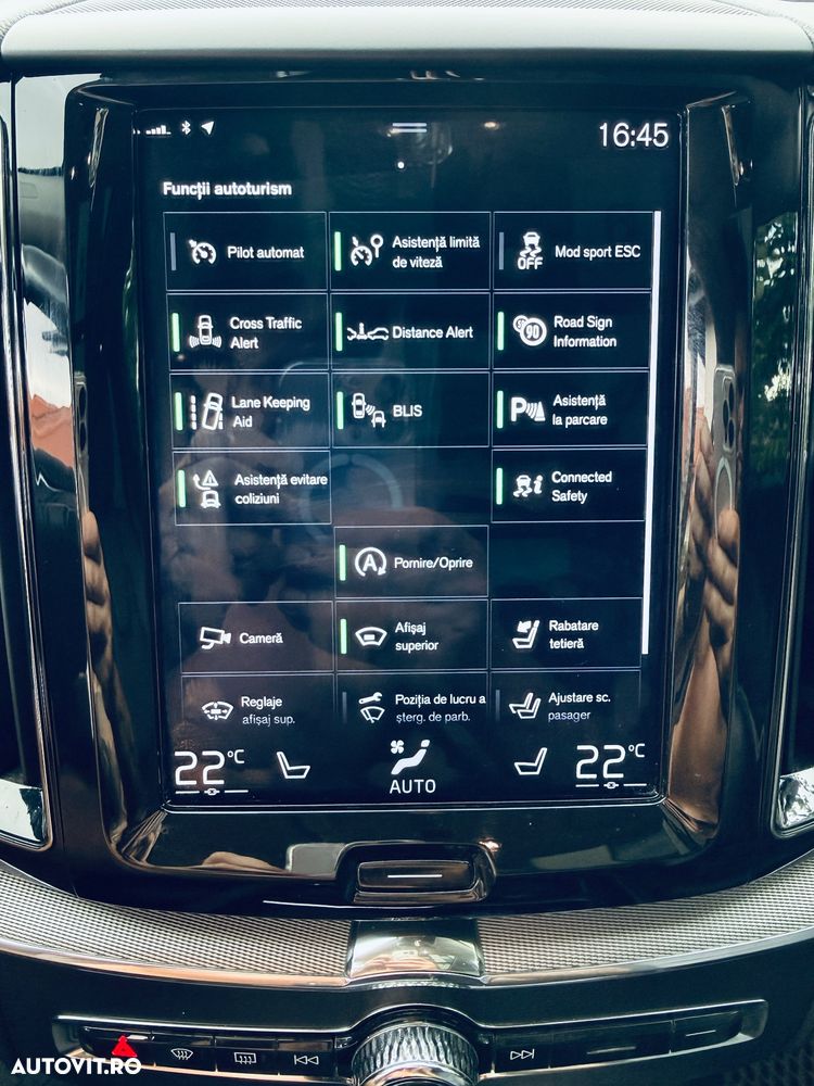 VOLVO XC60 2019 — imagine 19