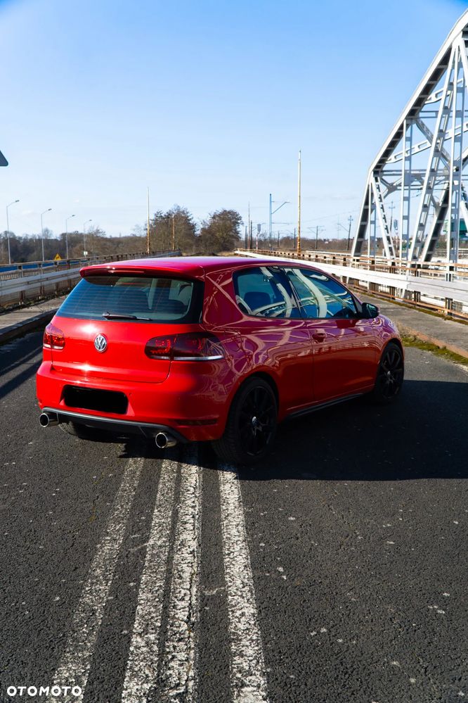 Volkswagen Golf - 4