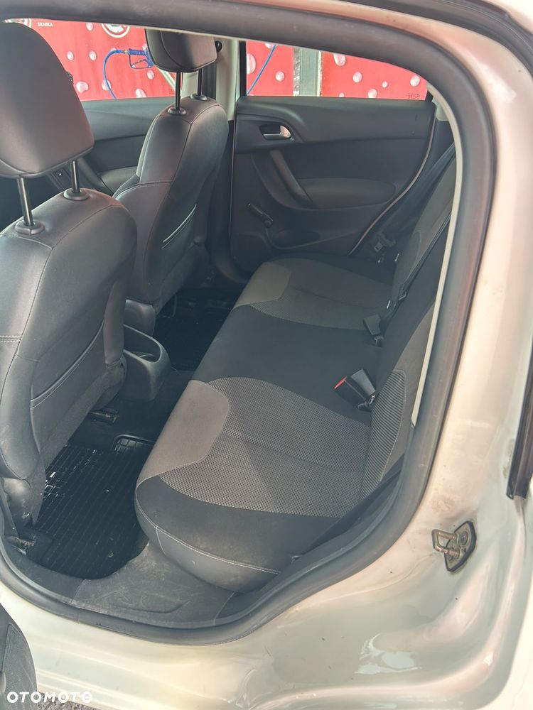 Citroën C3 1.2 PureTech Selection - 13